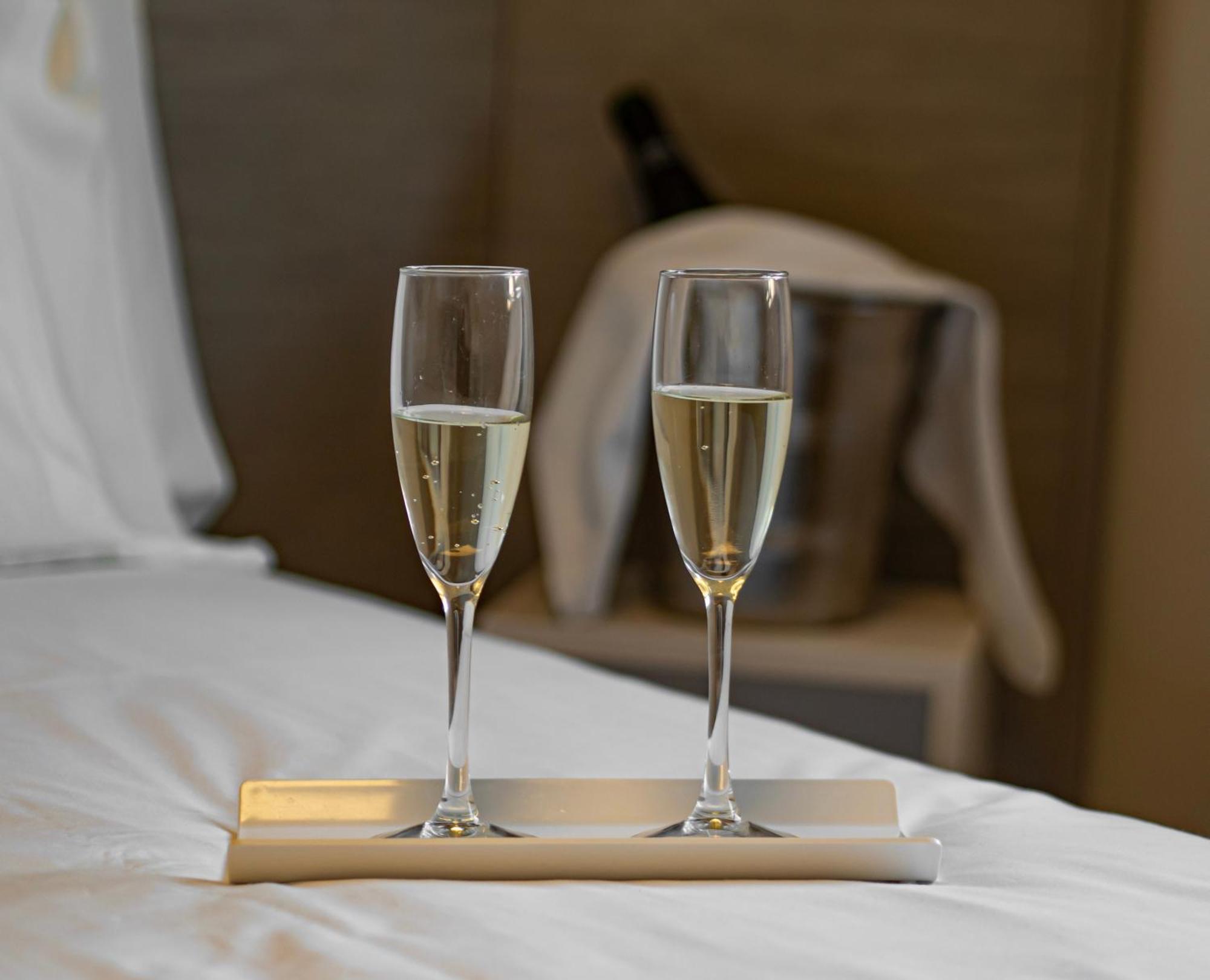 Aparthotel Solifemar Кастелдефелс Екстериор снимка