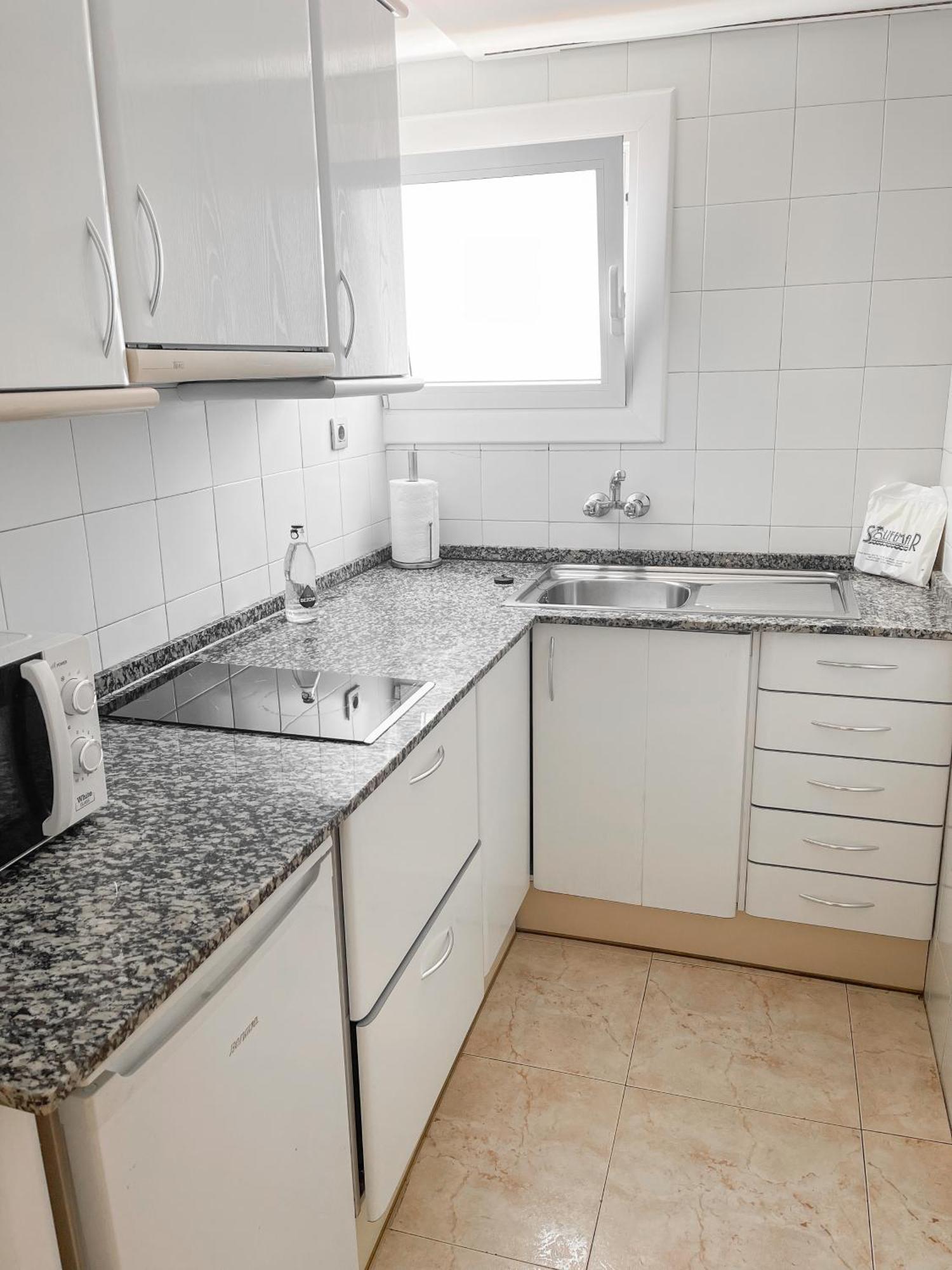 Aparthotel Solifemar Кастелдефелс Екстериор снимка
