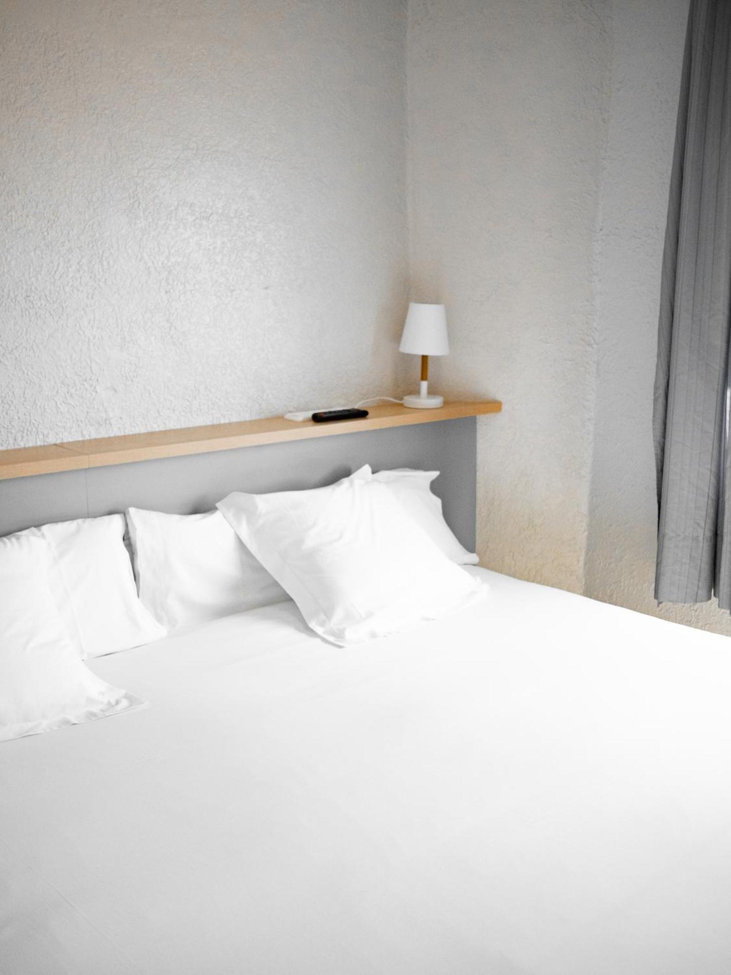 Aparthotel Solifemar Кастелдефелс Екстериор снимка